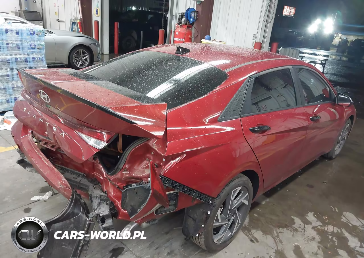 2025 Hyundai Elantra Sel Sport VIN:KMHLM4DG3SU985711 - 4