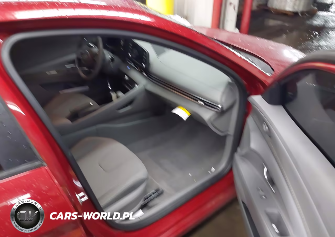 2025 Hyundai Elantra Sel Sport VIN:KMHLM4DG3SU985711 - 5
