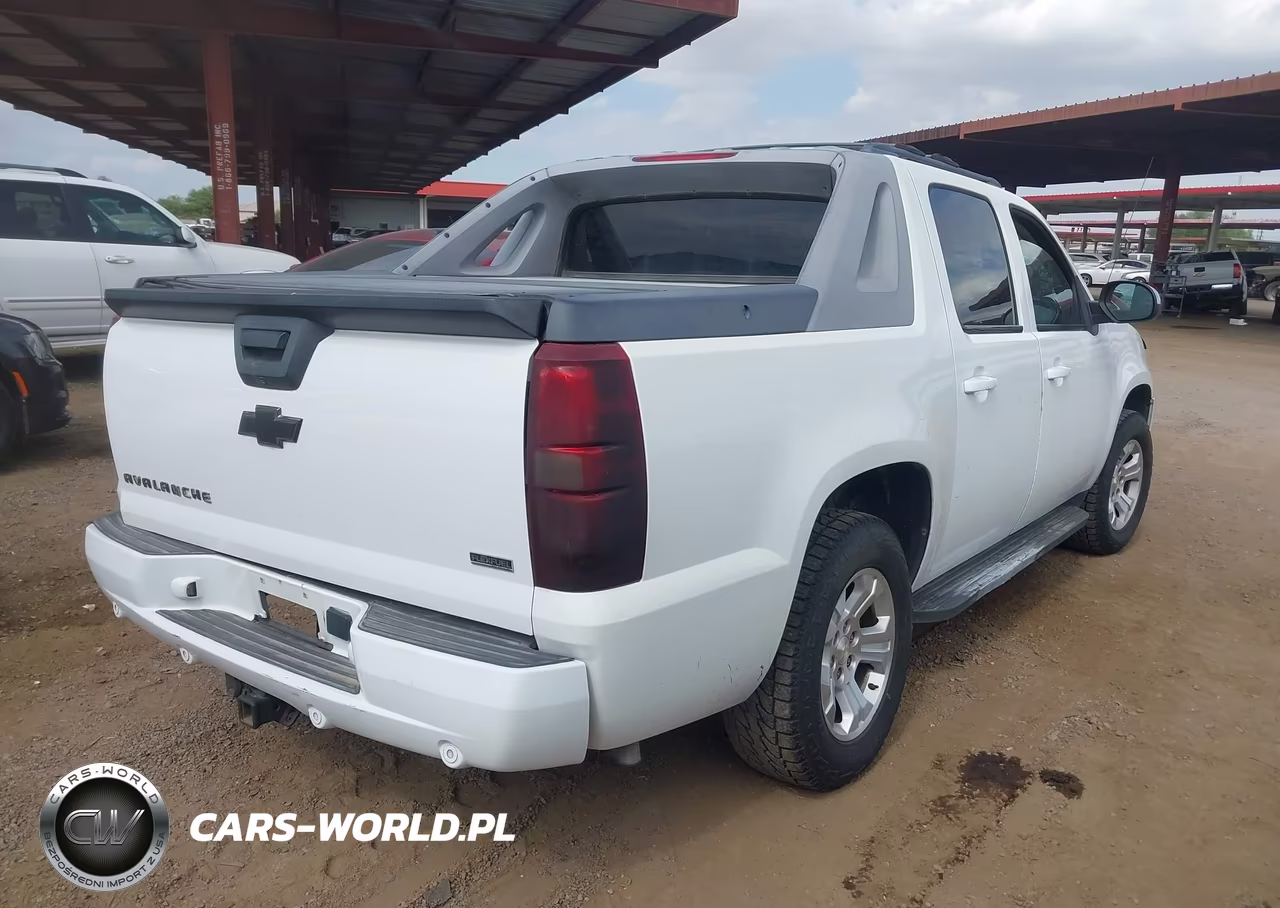 2010 Chevrolet Avalanche 1500 Lt1 VIN:3GNNCFE07AG248923 - 4