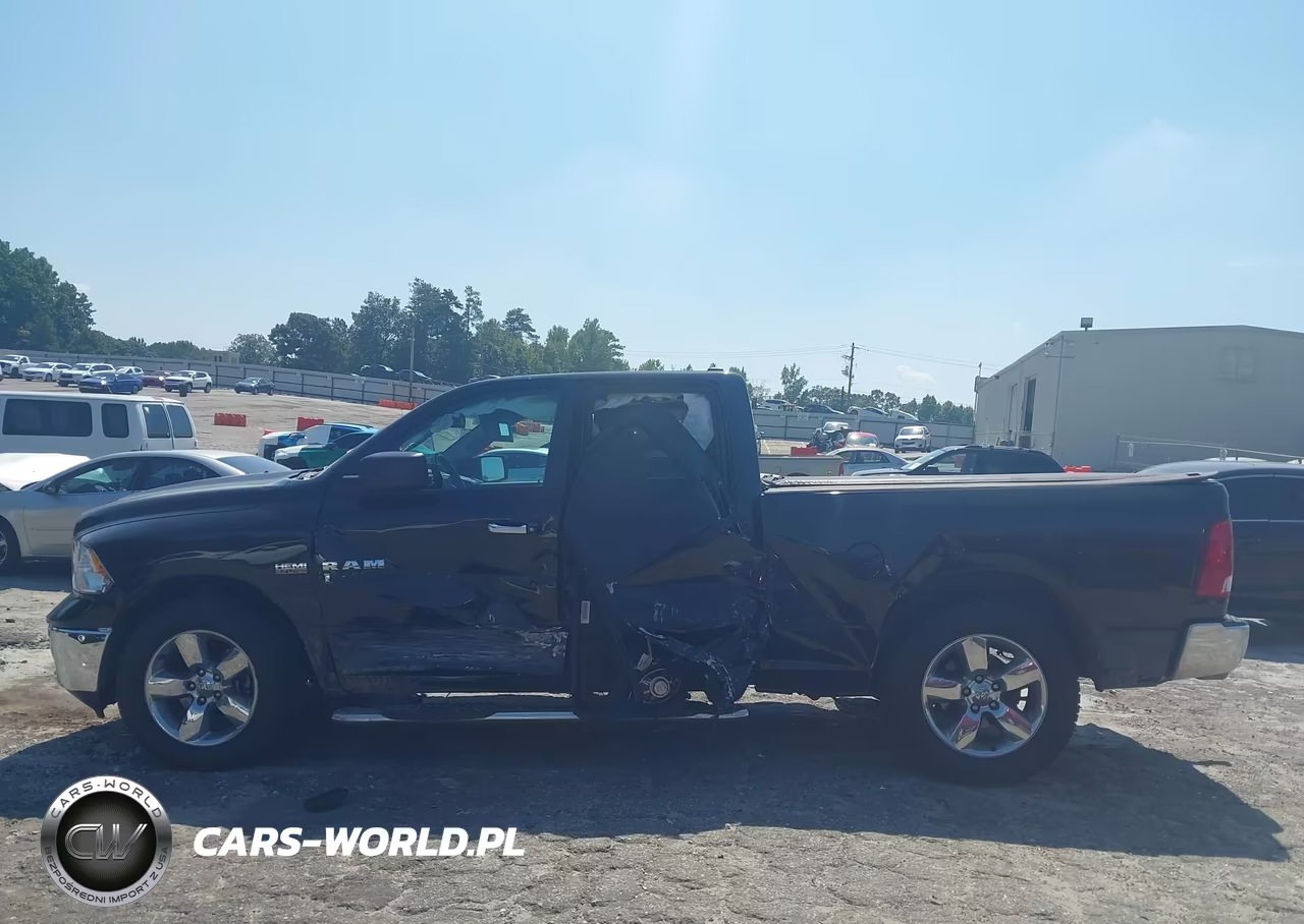 2015 Ram 1500 Big Horn VIN:1C6RR6GT4FS709034 - 14