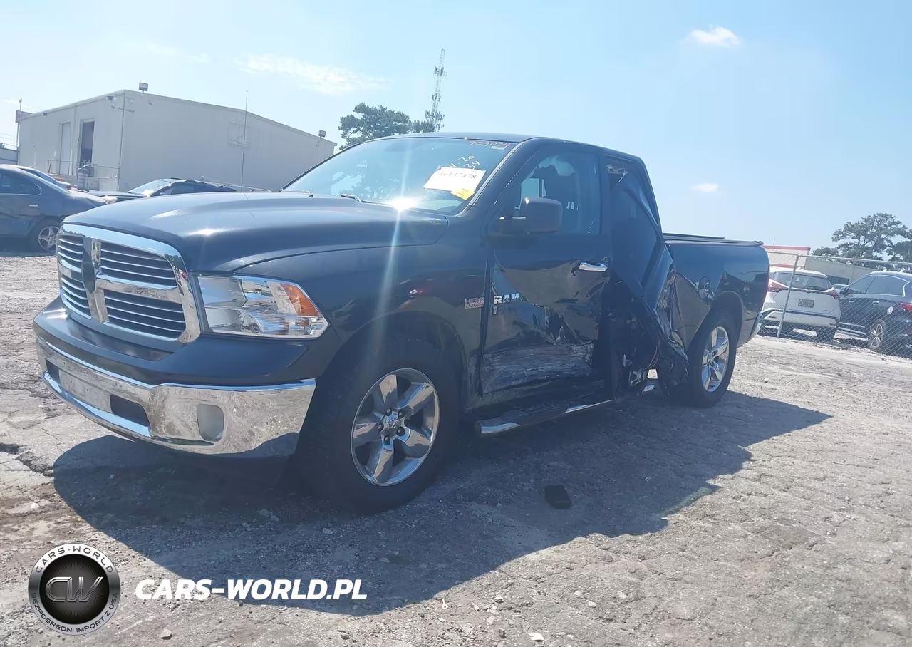 2015 Ram 1500 Big Horn VIN:1C6RR6GT4FS709034 - 2