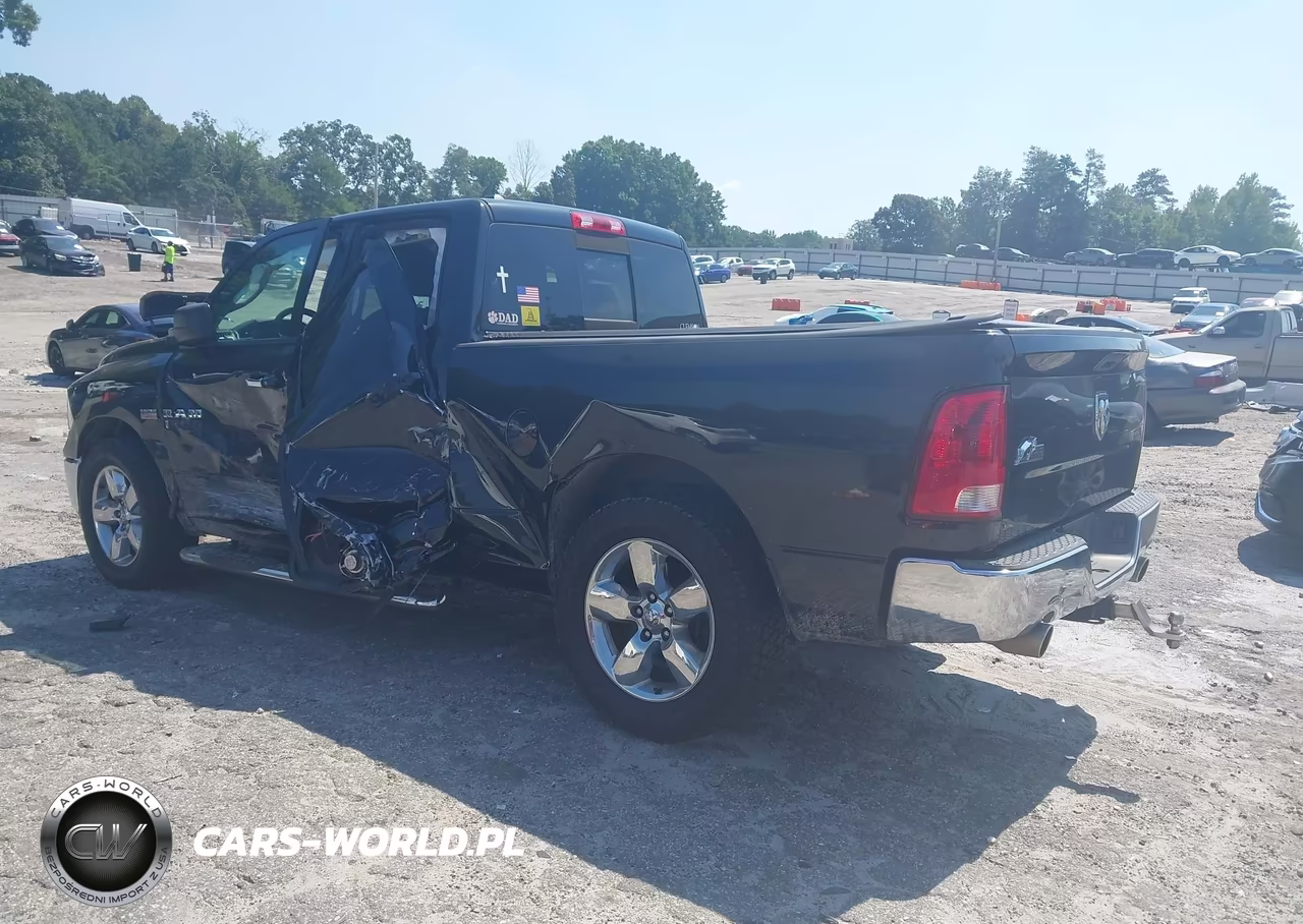 2015 Ram 1500 Big Horn VIN:1C6RR6GT4FS709034 - 3
