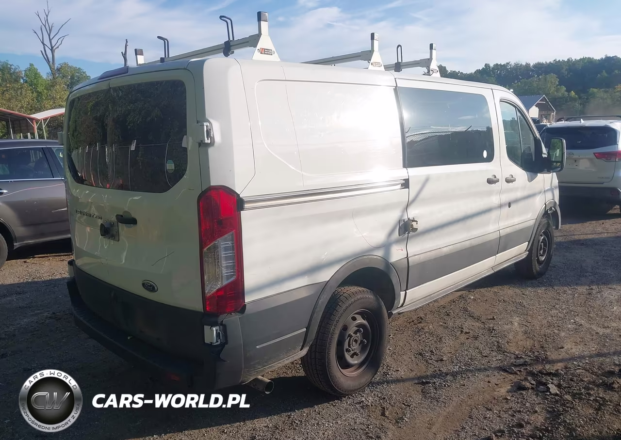 2021 Ford Transit-250 VIN:1FTBR1Y83MKA70424 - 4