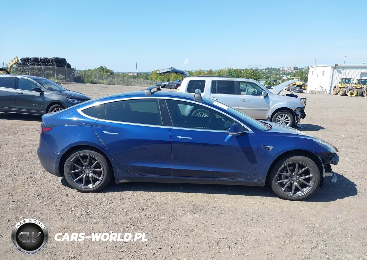 2018 Tesla Model 3 Long Range-Mid Range VIN:5YJ3E1EA5JF045976 - 14