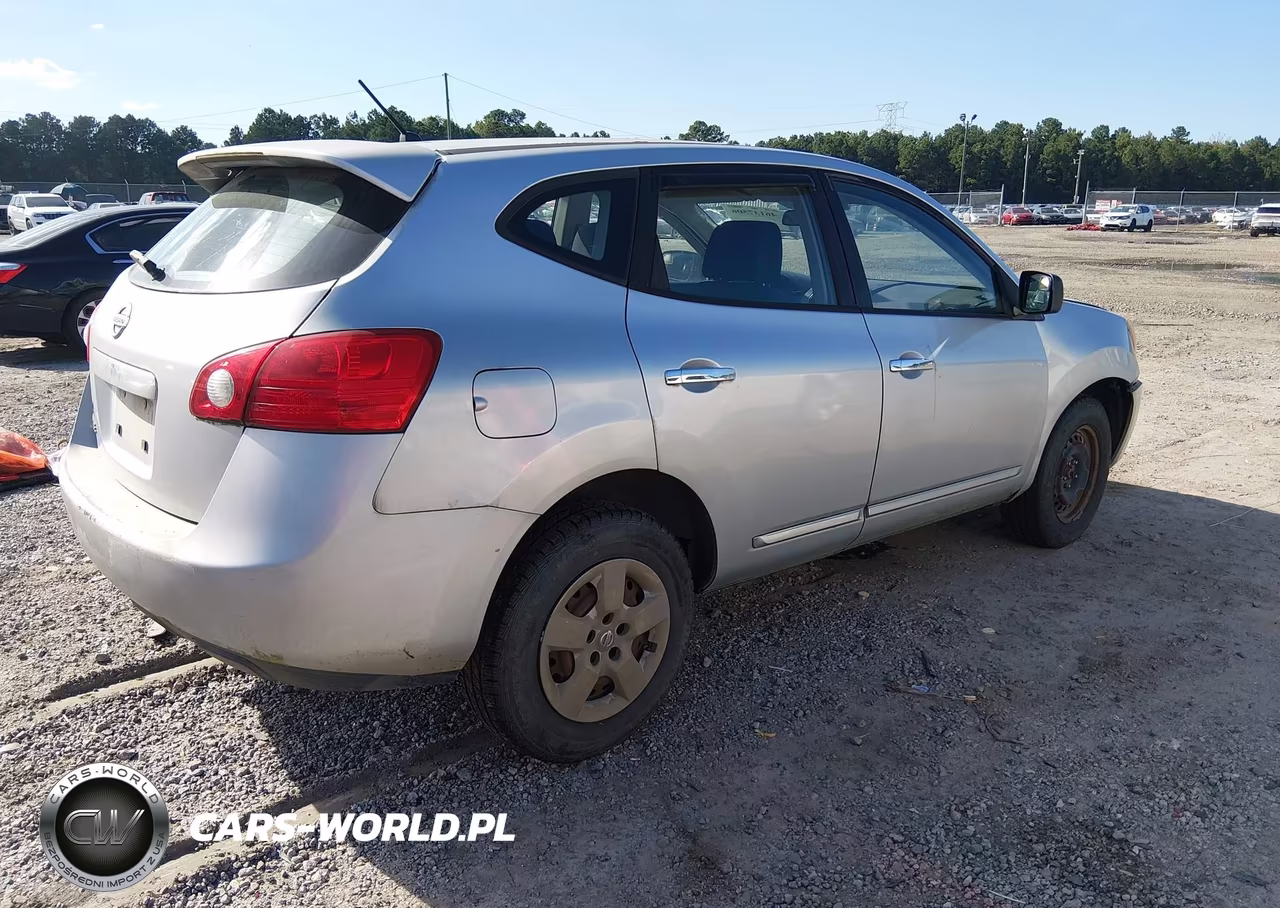 2012 Nissan Rogue S VIN:JN8AS5MT2CW611802 - 4