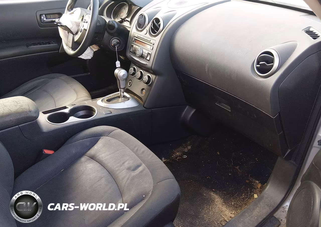 2012 Nissan Rogue S VIN:JN8AS5MT2CW611802 - 5