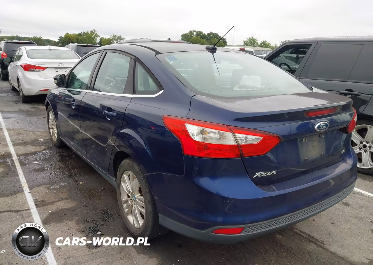2012 Ford Focus Sel VIN:1FAHP3H21CL162217 - 3