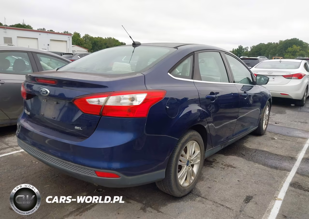 2012 Ford Focus Sel VIN:1FAHP3H21CL162217 - 4