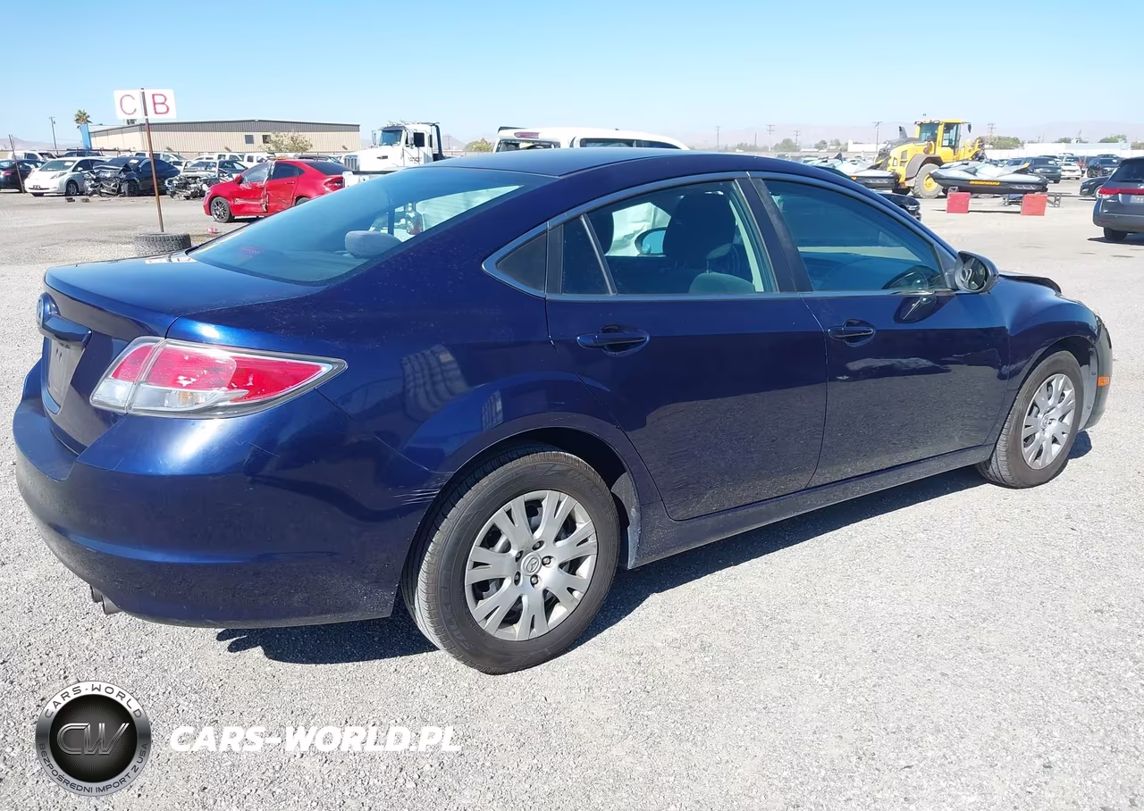 2009 Mazda Mazda6 I Sport VIN:1YVHP81A995M41205 - 4
