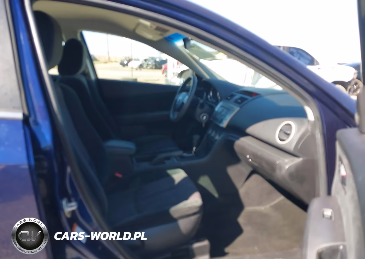 2009 Mazda Mazda6 I Sport VIN:1YVHP81A995M41205 - 5