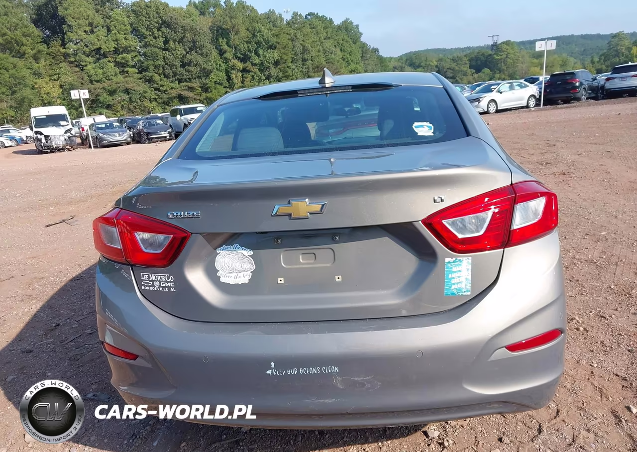 2019 Chevrolet Cruze Lt VIN:1G1BE5SM6K7133727 - 15
