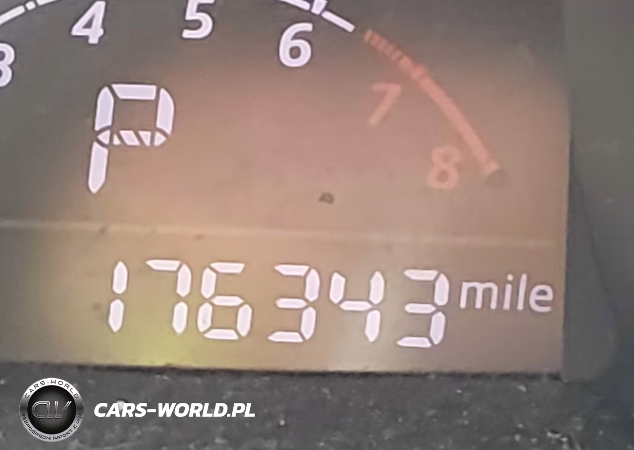 2014 Mazda Mazda3 I Sport VIN:JM1BM1U75E1136006 - 16