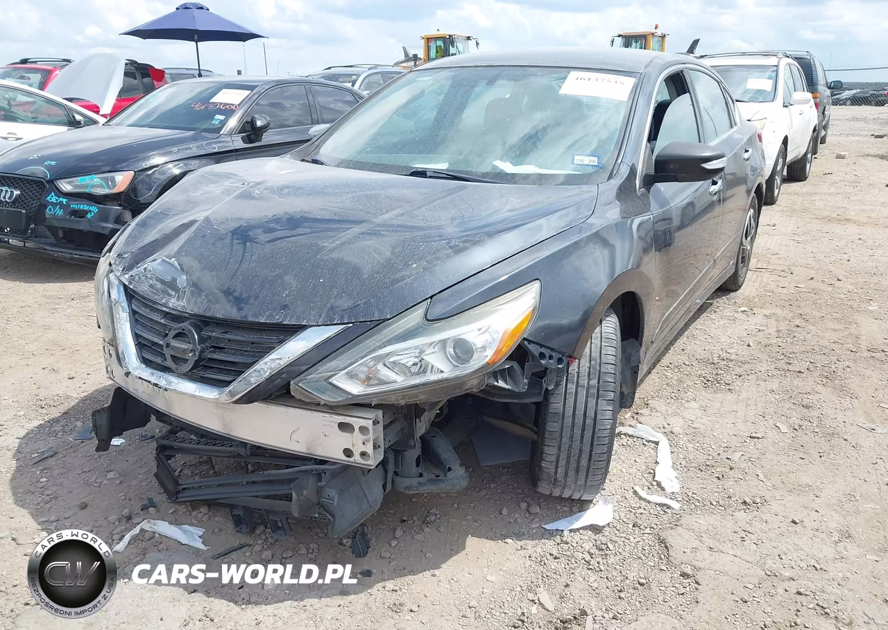 2017 Nissan Altima 2.5 S VIN:1N4AL3AP3HN349635 - 12
