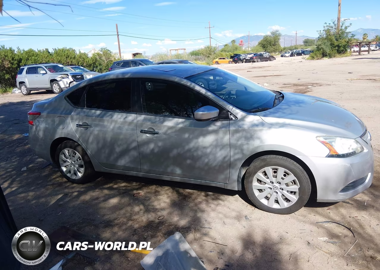 2015 Nissan Sentra S VIN:3N1AB7AP1FY355991 - 13
