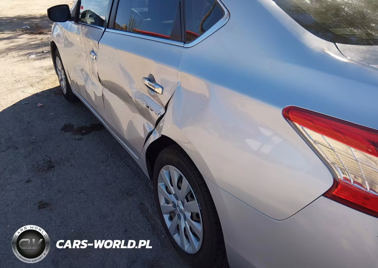 2015 Nissan Sentra S VIN:3N1AB7AP1FY355991 - 6