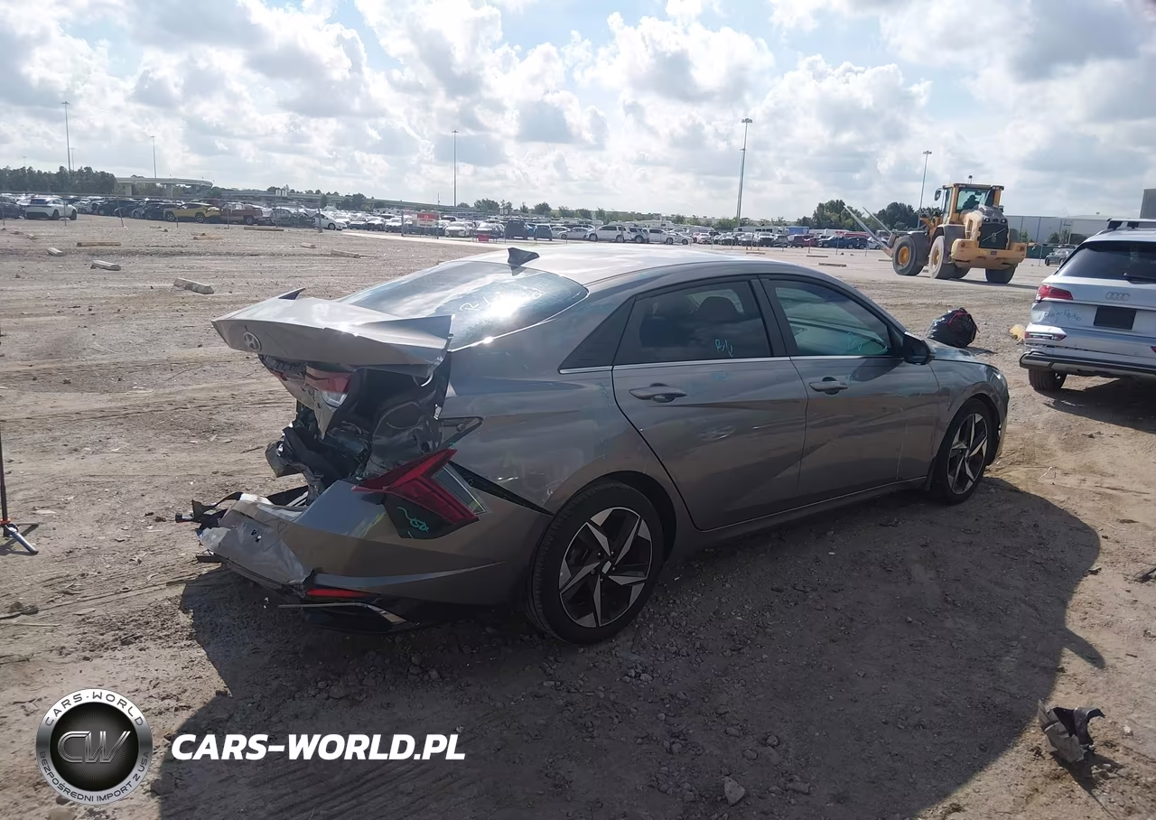 2022 Hyundai Elantra Sel VIN:KMHLN4AG5NU254770 - 4
