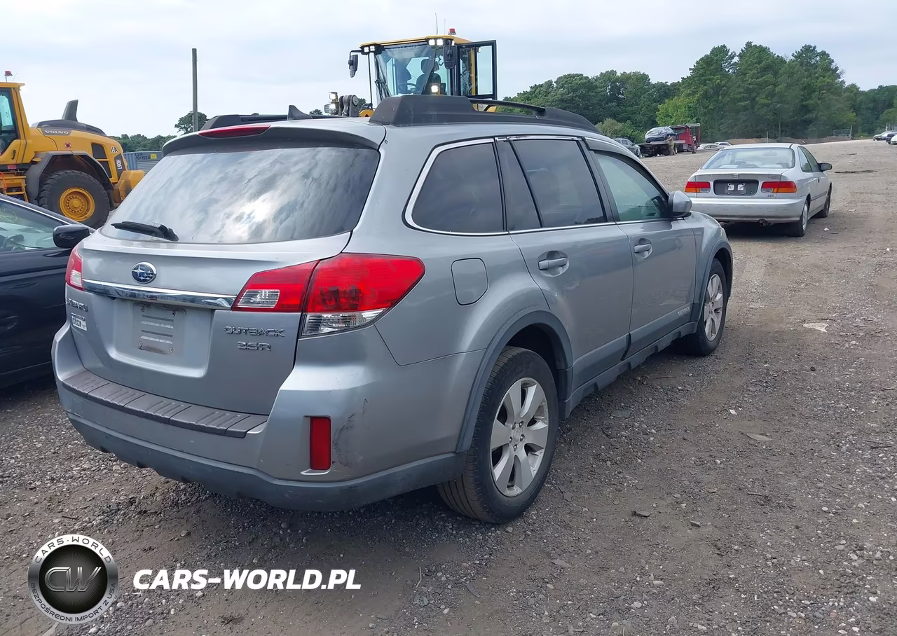 2011 Subaru Outback 3.6R Limited VIN:4S4BRDLCXB2363873 - 4