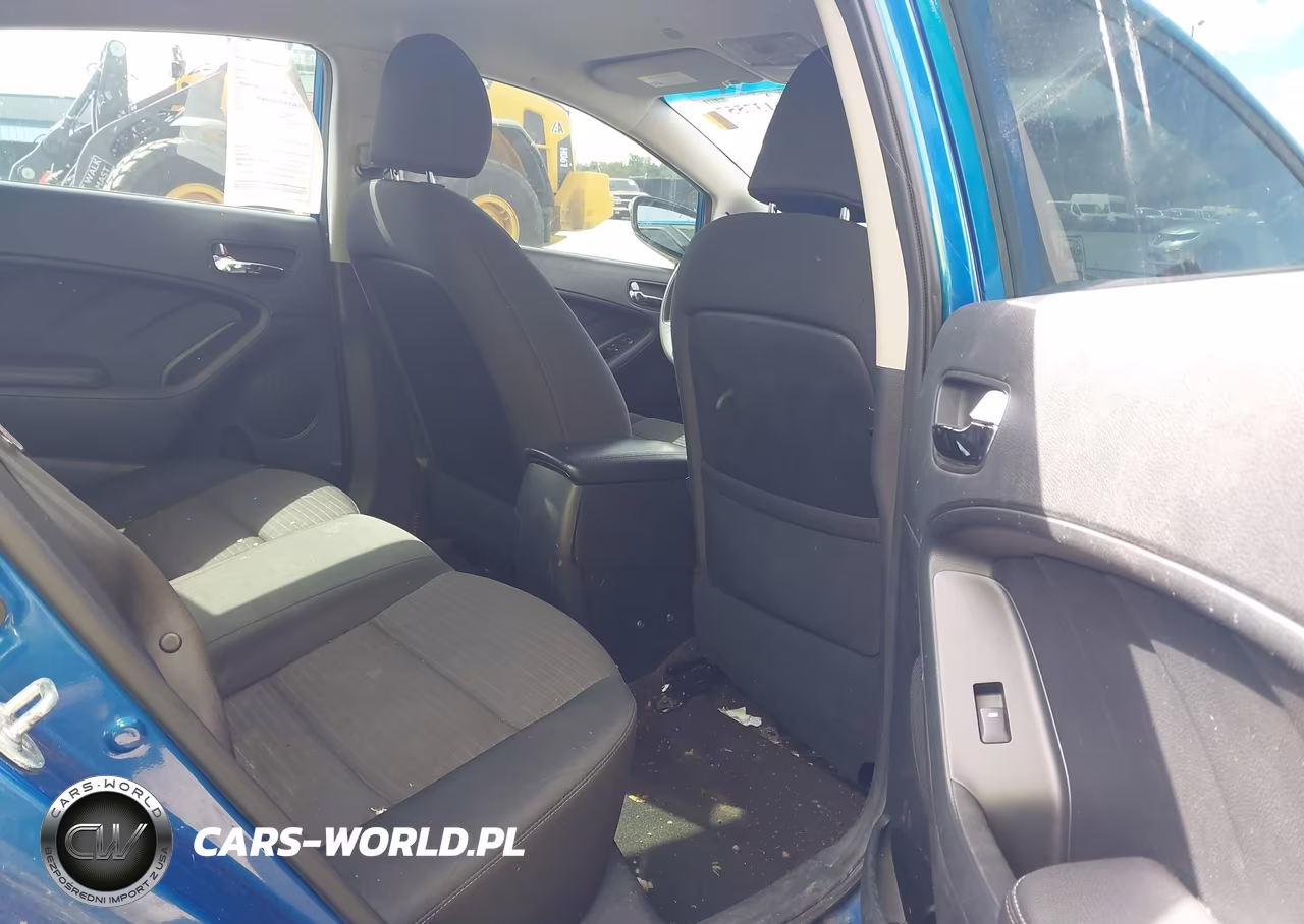 2015 Kia Forte Lx VIN:KNAFX4A62F5322857 - 8