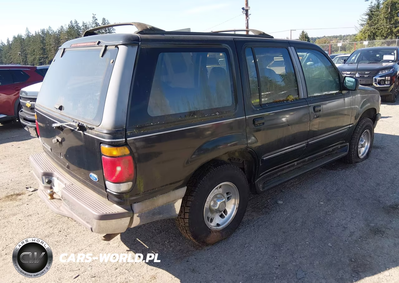1996 Ford Explorer VIN:1FMDU34X7TUA35934 - 4