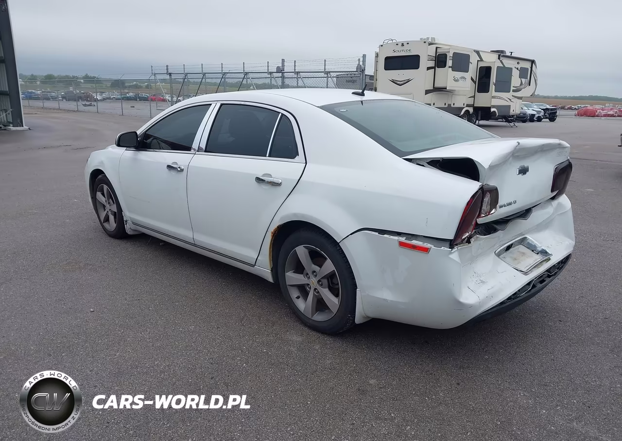 2011 Chevrolet Malibu 1Lt VIN:1G1ZC5E1XBF313580 - 3