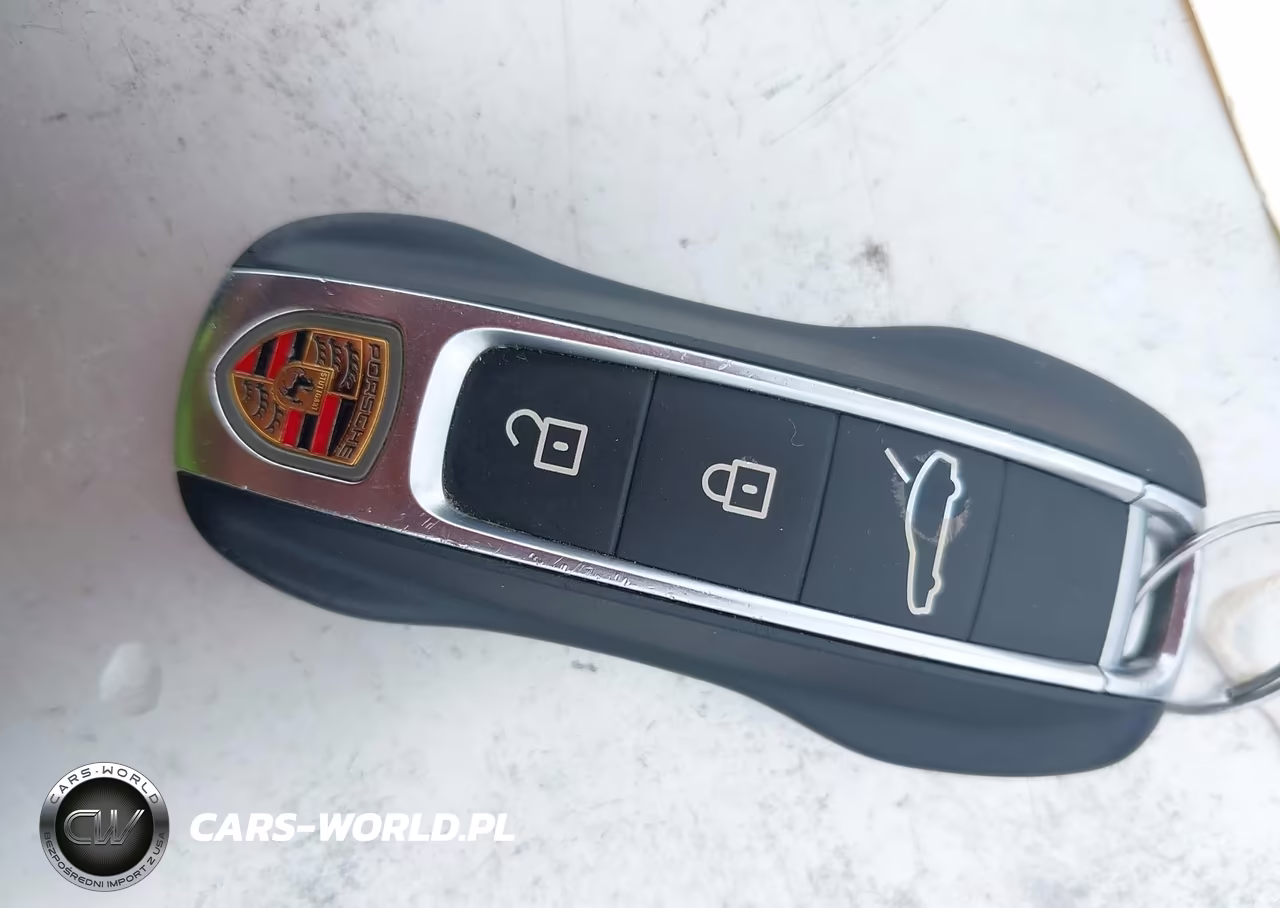 2018 Porsche Panamera 4 VIN:WP0AA2A74JL100286 - 11