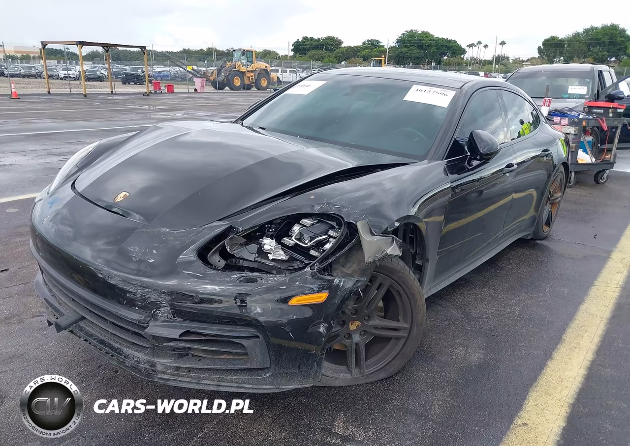 2018 Porsche Panamera 4 VIN:WP0AA2A74JL100286 - 6