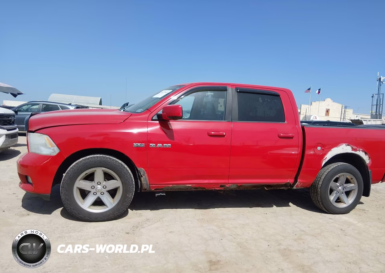 2010 Dodge Ram 1500 Sport VIN:1D7RV1CT9AS236923 - 14