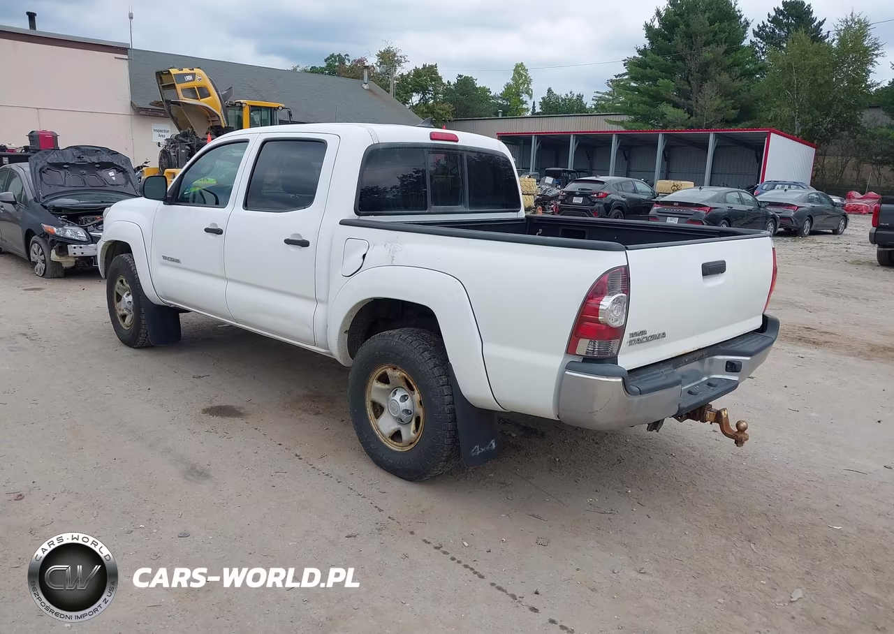 2012 Toyota Tacoma Base V6 VIN:3TMLU4EN5CM095783 - 3