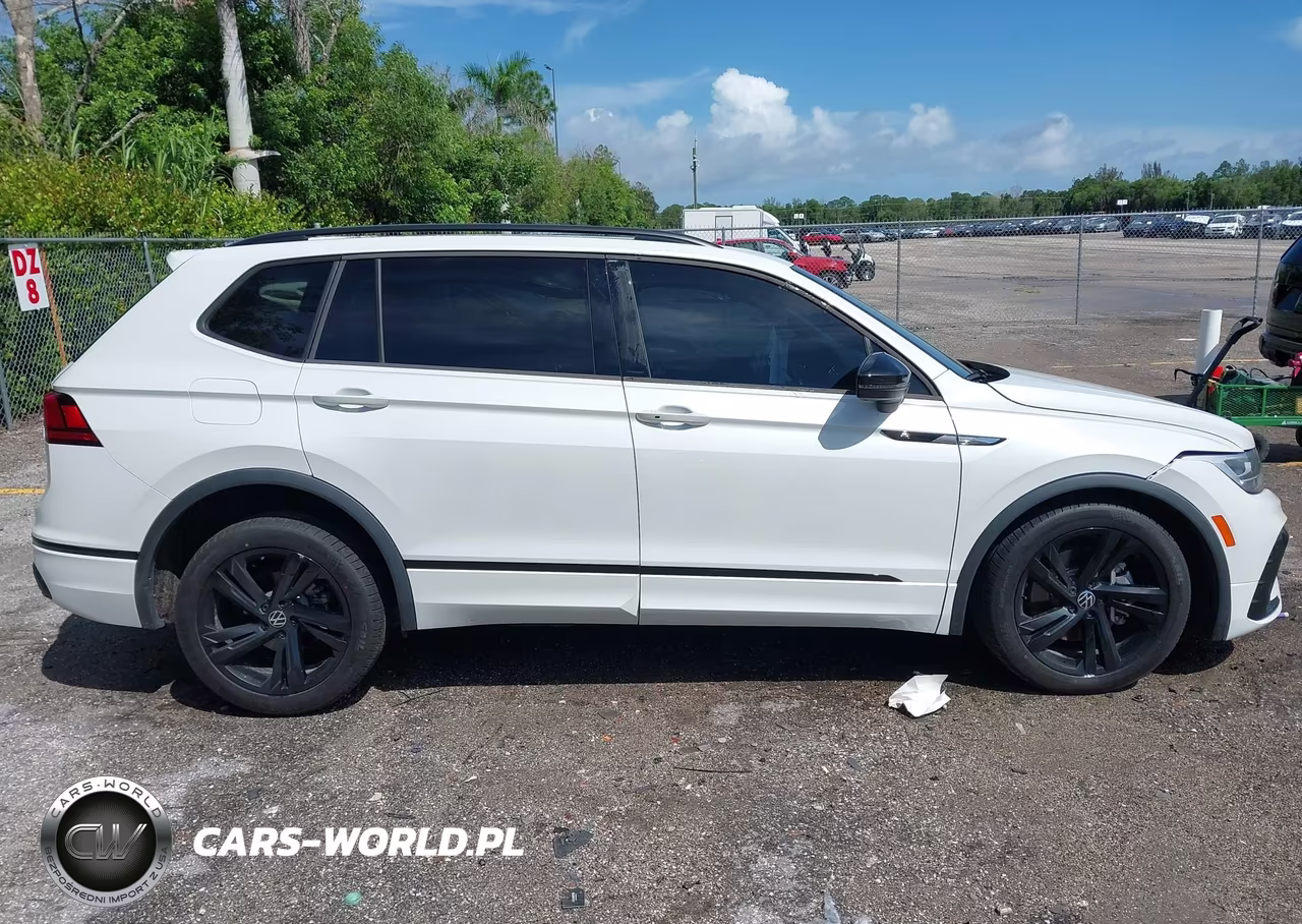 2024 Volkswagen Tiguan 2.0T Se R-Line Black VIN:3VVCB7AX3RM193378 - 13