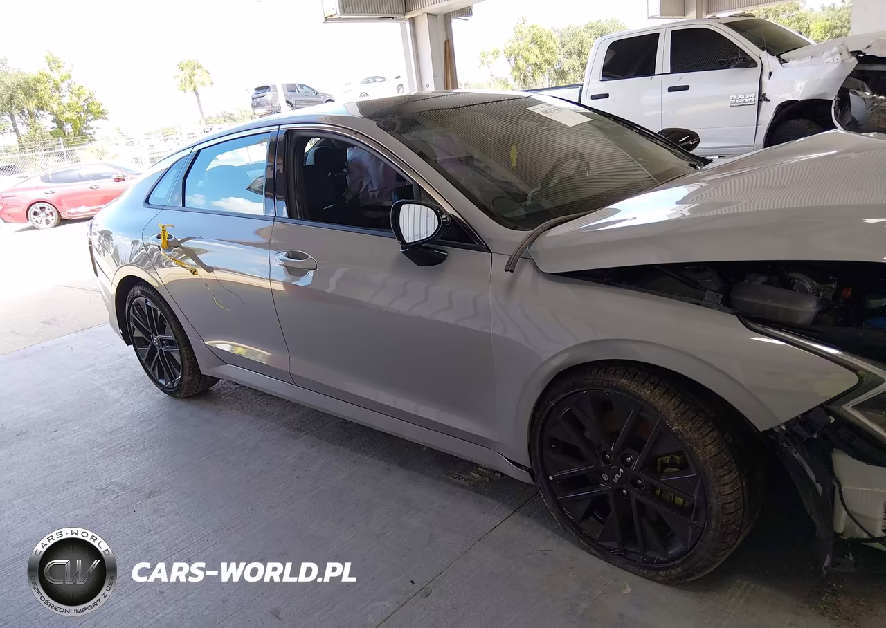 2026 Kia K5 Gt VIN:KNAG44J88T5471431 - 13