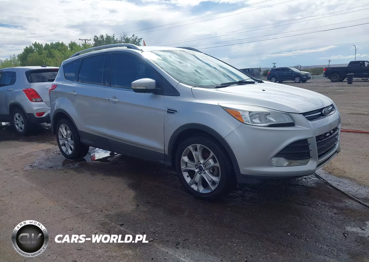 2015 Ford Escape Titanium – zdjęcie 1 z 17