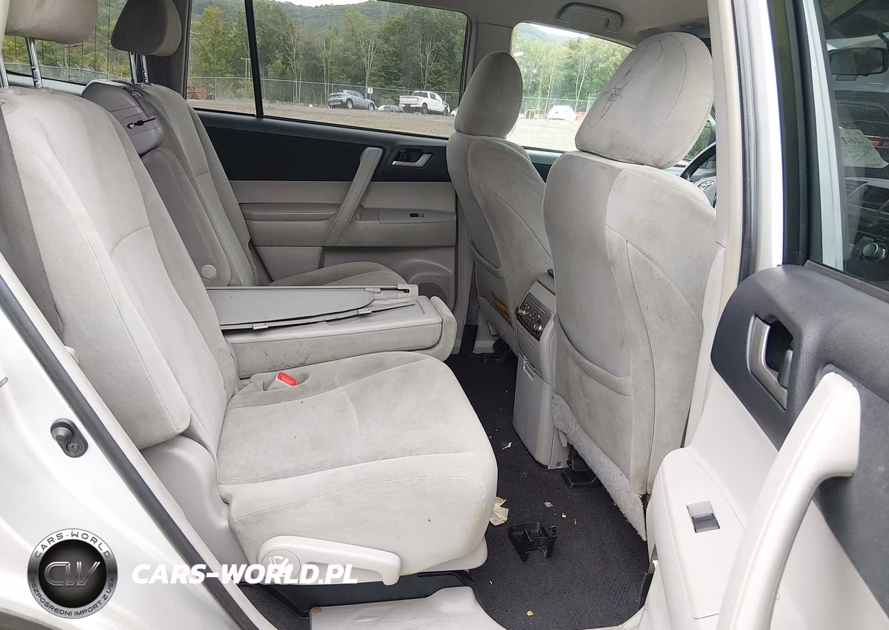 2012 Toyota Highlander Base V6 VIN:5TDBK3EH5CS141330 - 8
