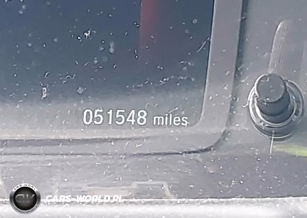 2018 Honda Odyssey Elite VIN:5FNRL6H91JB089536 - 15