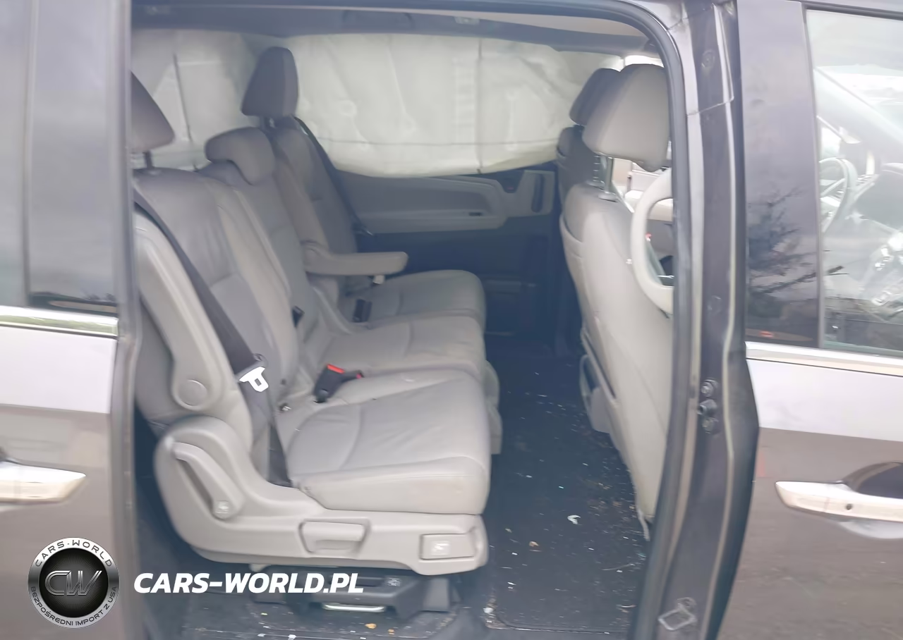 2018 Honda Odyssey Elite VIN:5FNRL6H91JB089536 - 8