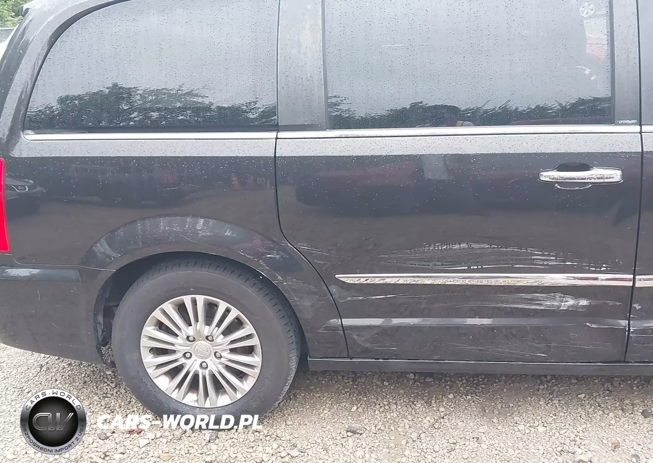 2014 Chrysler Town & Country Touring-L 30Th Anniversary VIN:2C4RC1CGXER273134 - 19