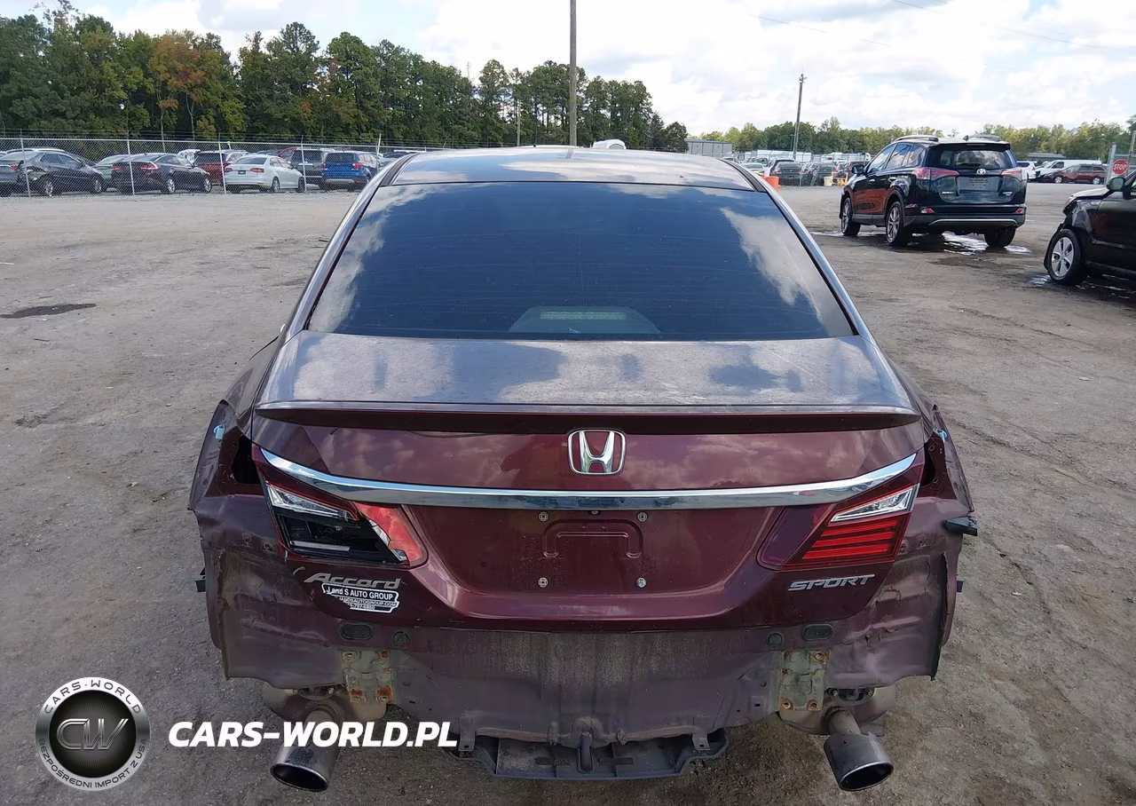 2017 Honda Accord Sport VIN:1HGCR2F56HA189083 - 16