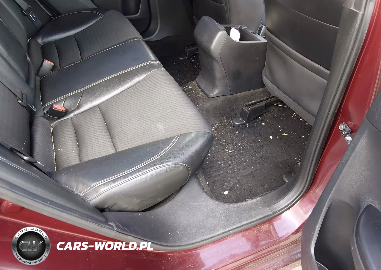 2017 Honda Accord Sport VIN:1HGCR2F56HA189083 - 8
