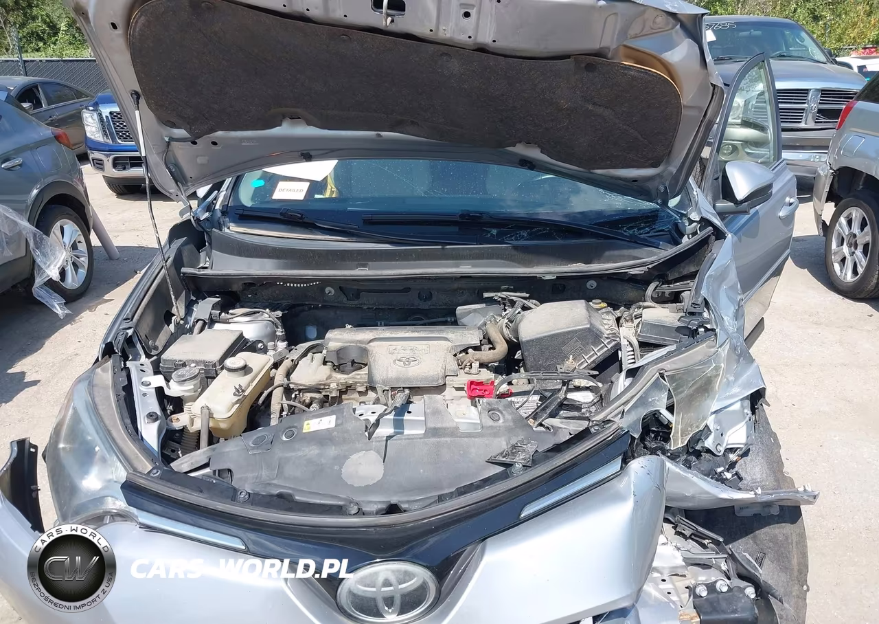 2018 Toyota Rav4 Xle VIN:JTMRFREV0JJ227814 - 10