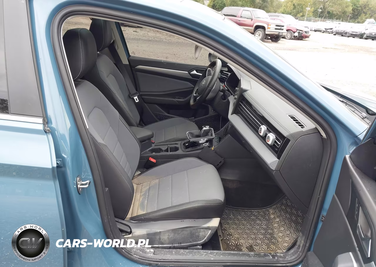 2025 Volkswagen Jetta 1.5T Se VIN:3VW7X7BU6SM077505 - 5