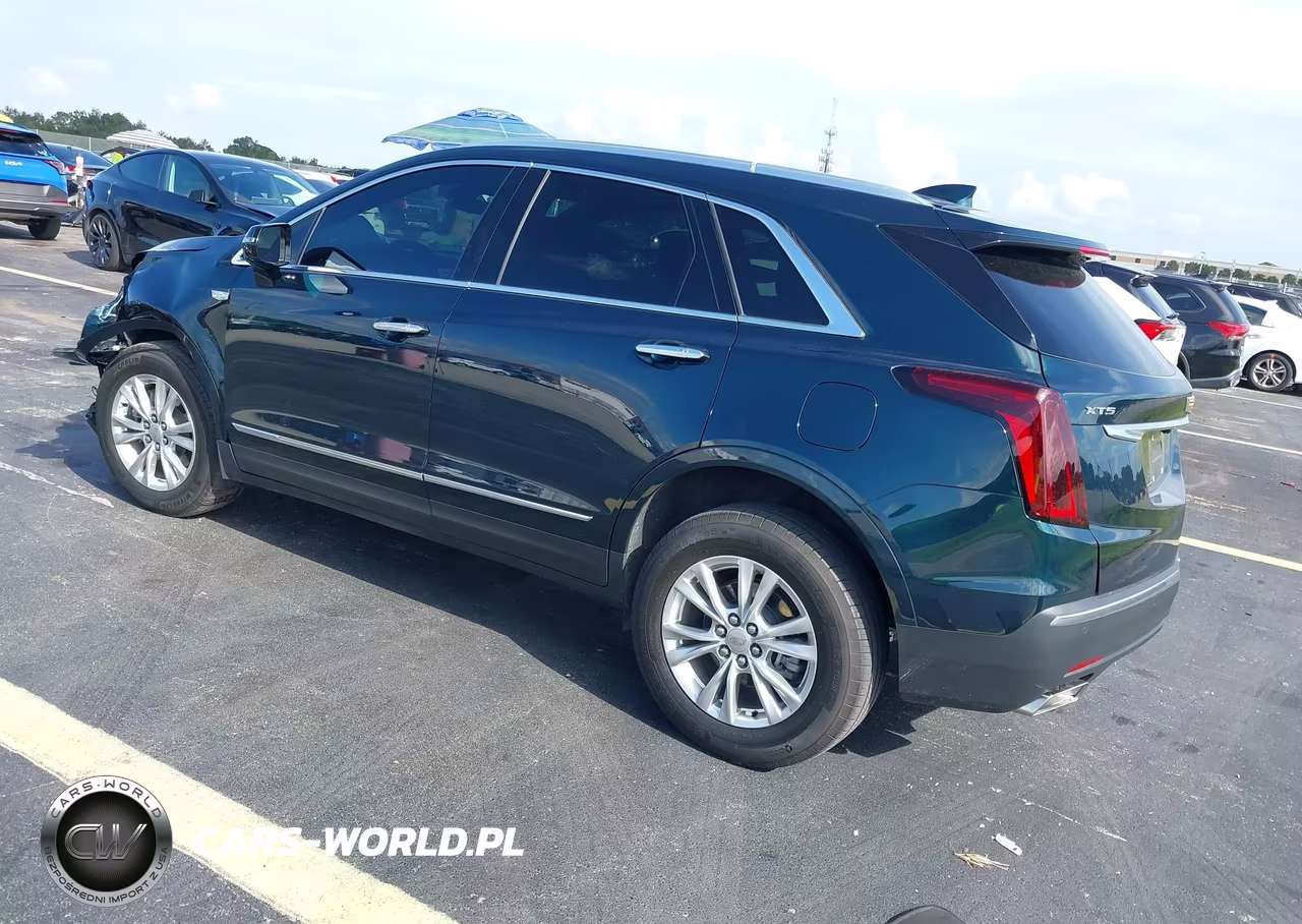 2024 Cadillac Xt5 Fwd Luxury VIN:1GYKNAR45RZ735727 - 3