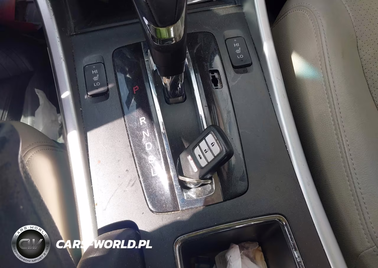 2015 Honda Accord Ex-L VIN:1HGCR2F84FA014564 - 11