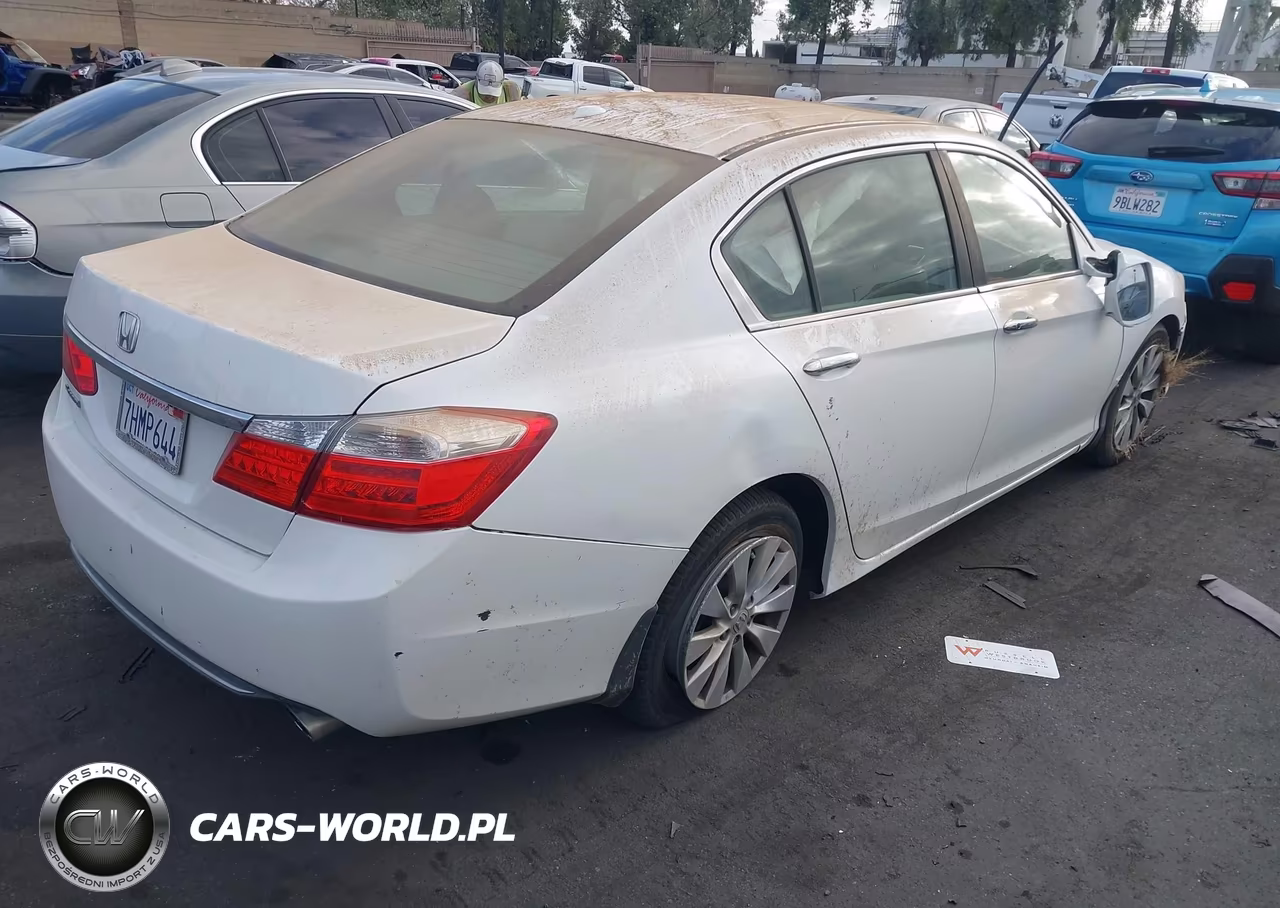 2015 Honda Accord Ex-L VIN:1HGCR2F84FA014564 - 4