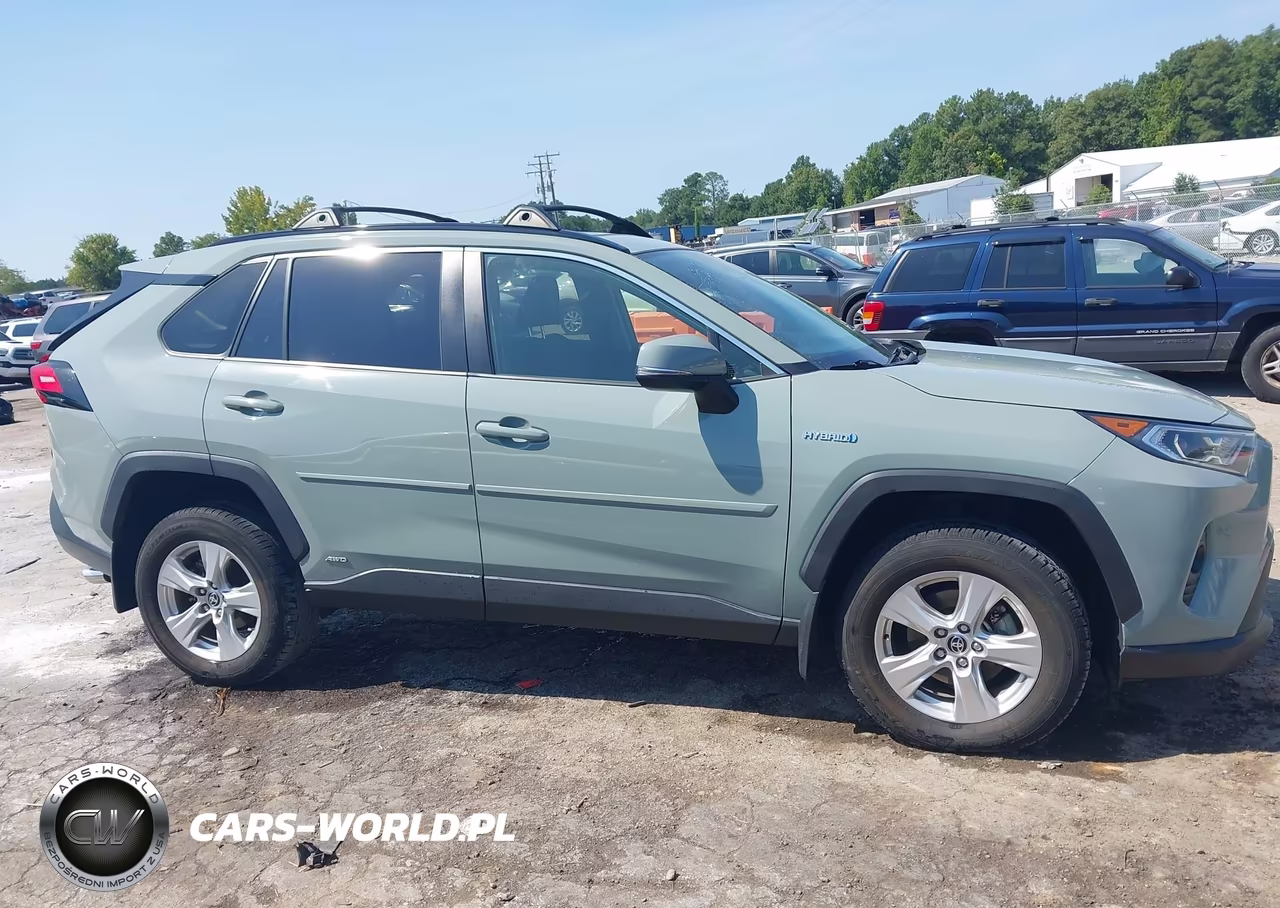 2021 Toyota Rav4 Xle VIN:JTMRWRFV3MD131192 - 13