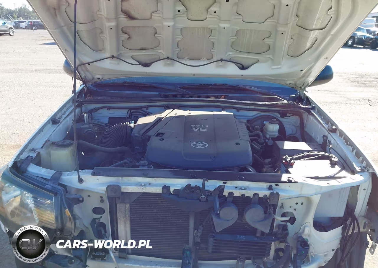 2014 Toyota Tacoma Prerunner V6 VIN:3TMJU4GNXEM157217 - 10