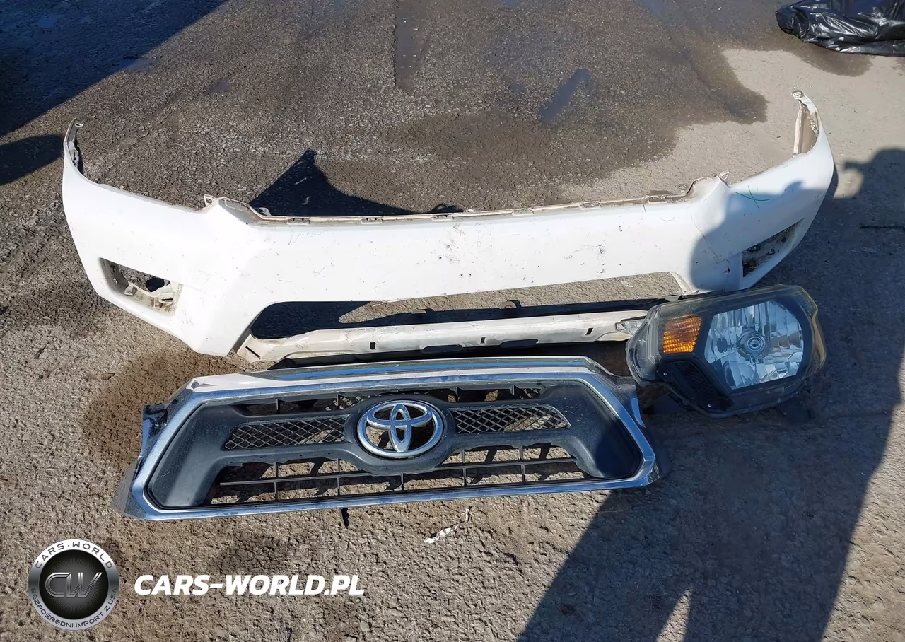 2014 Toyota Tacoma Prerunner V6 VIN:3TMJU4GNXEM157217 - 12