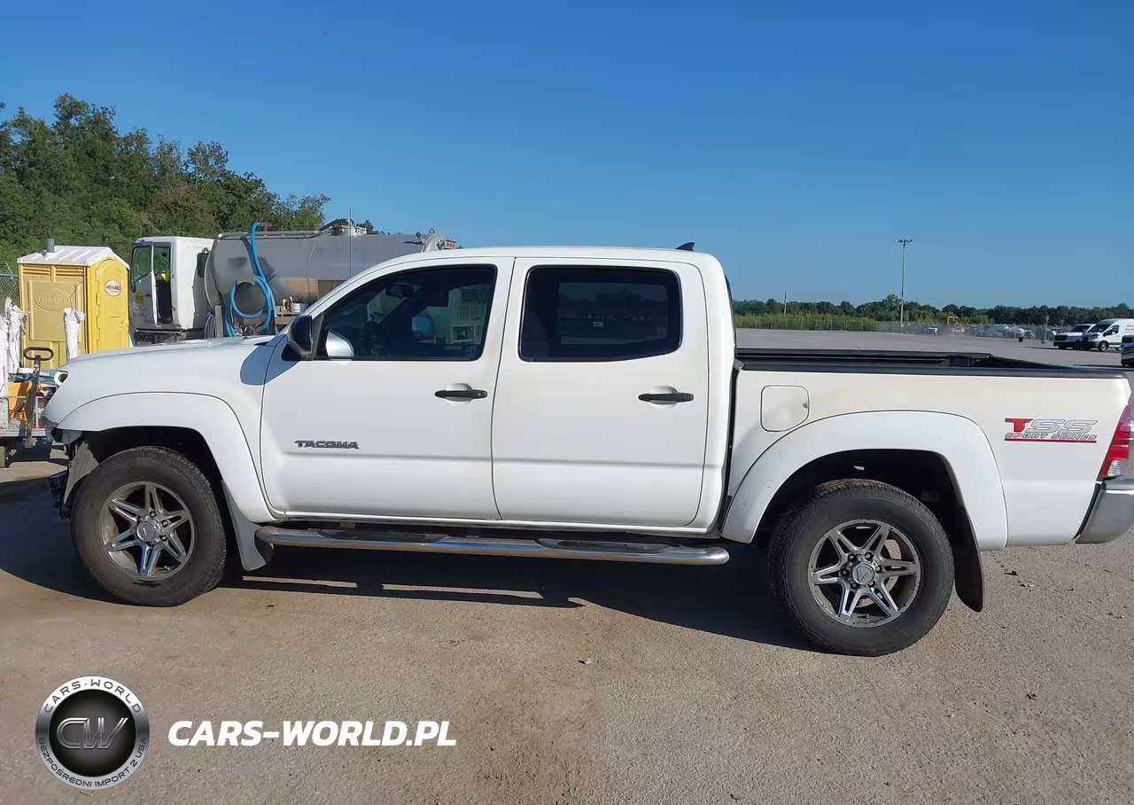 2014 Toyota Tacoma Prerunner V6 VIN:3TMJU4GNXEM157217 - 15