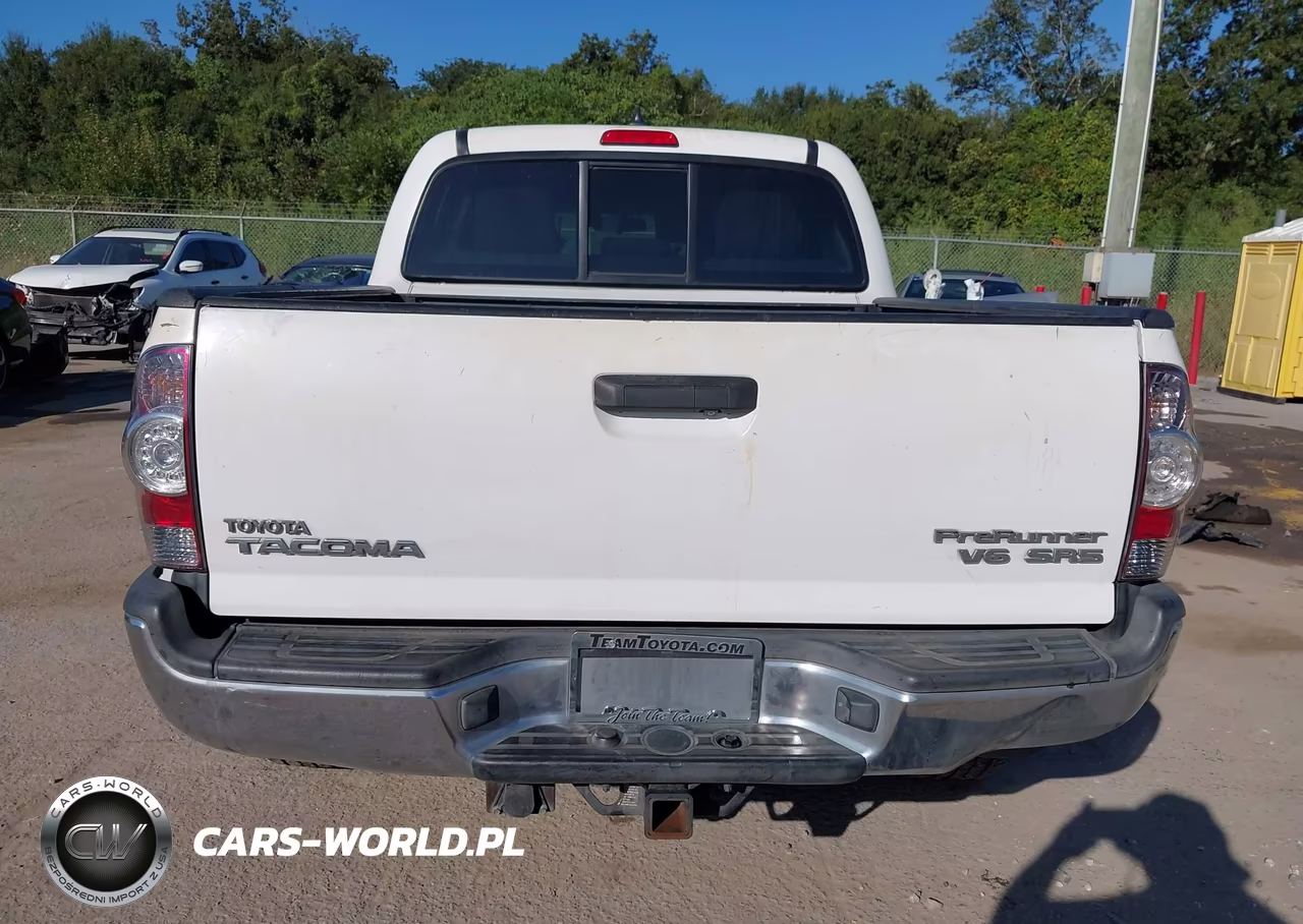 2014 Toyota Tacoma Prerunner V6 VIN:3TMJU4GNXEM157217 - 17