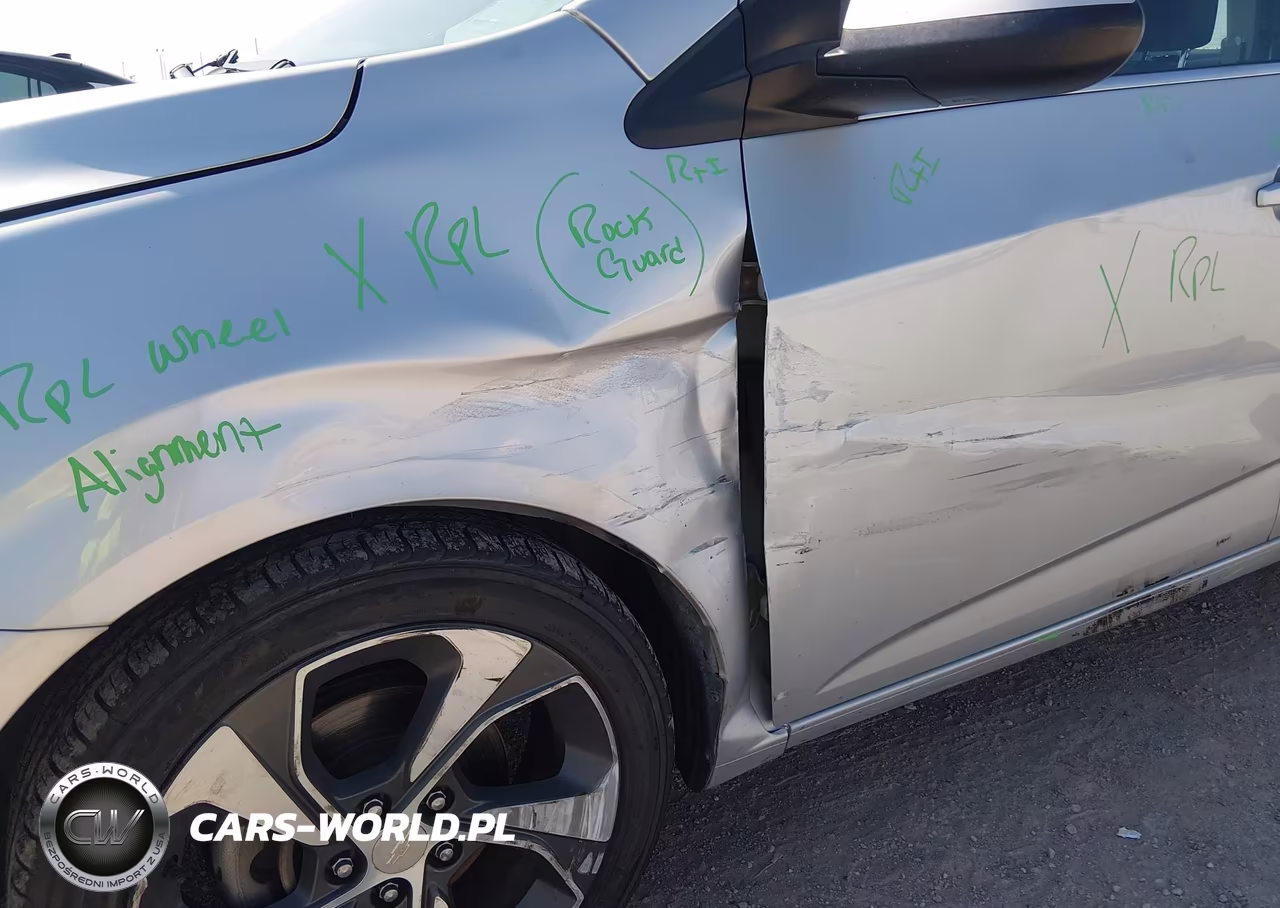2018 Chevrolet Sonic Premier Auto VIN:1G1JF5SB8J4106892 - 6