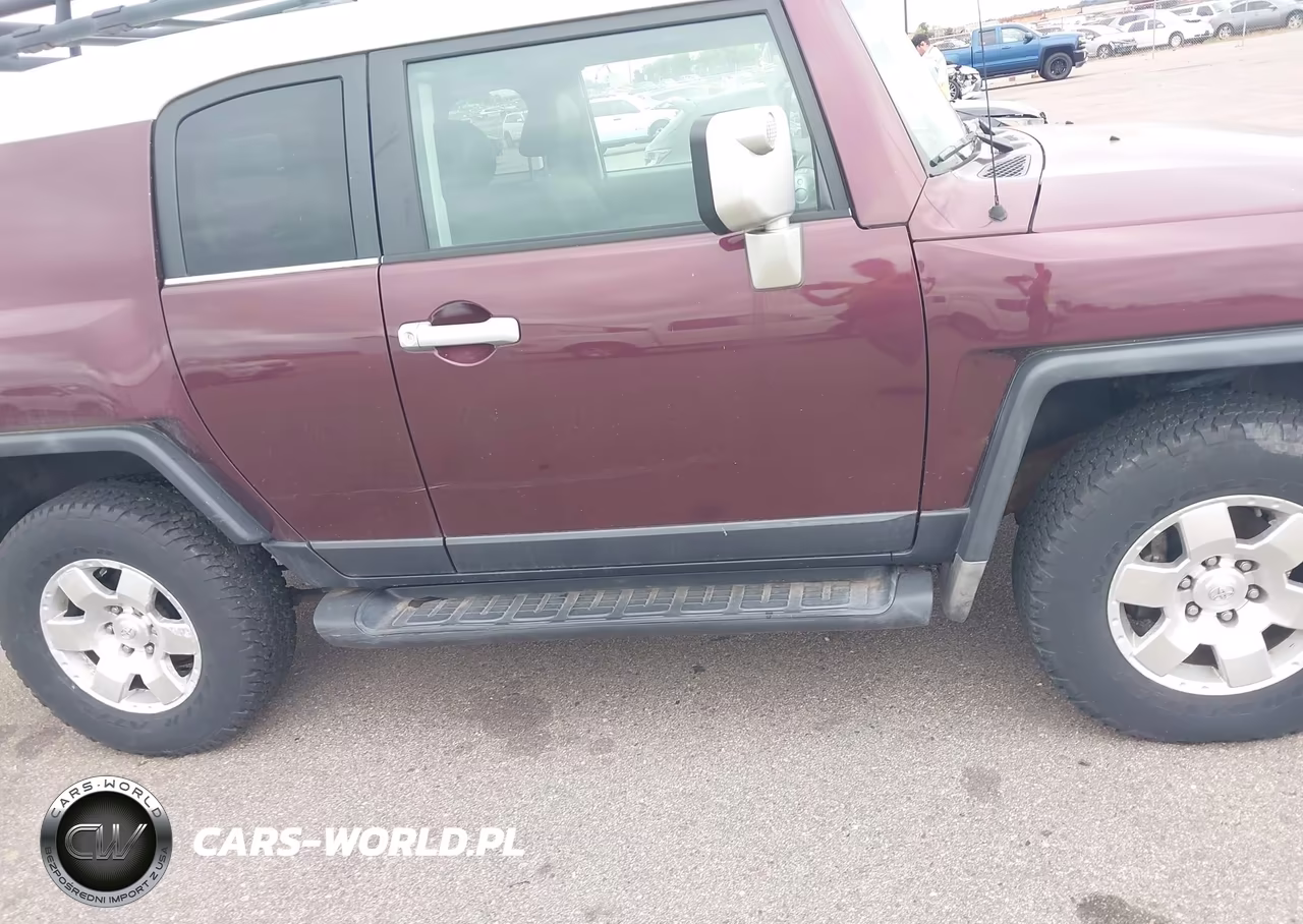 2007 Toyota Fj Cruiser VIN:JTEBU11FX70021496 - 18