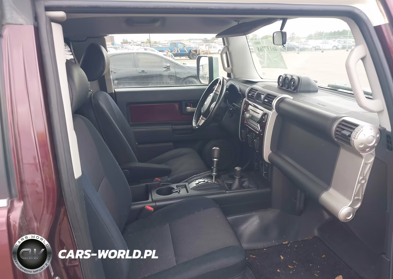 2007 Toyota Fj Cruiser VIN:JTEBU11FX70021496 - 5